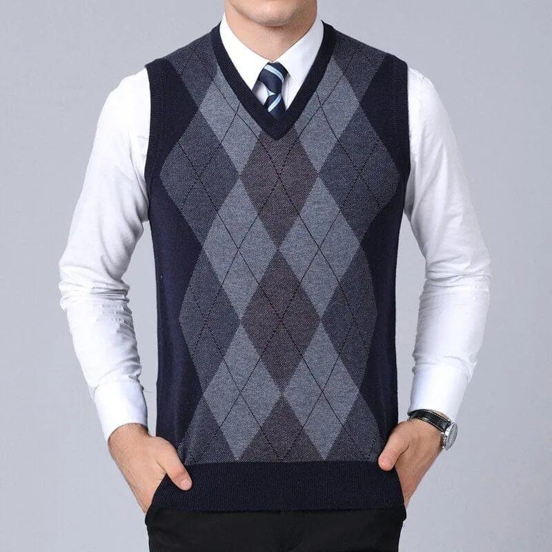 Brand Sweater For Men Pullovers plaid Slim Fit Jumpers Knitted Vest